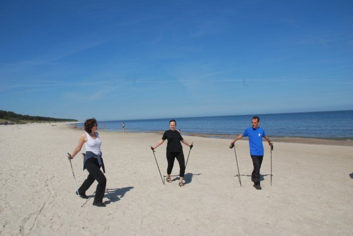 Nordic walking na plaży Diament SPA